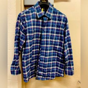 Orvis men’s blue plaid long sleeve button down shirt. Men’s size XL